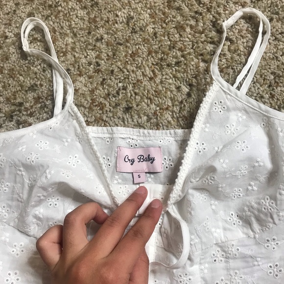 CRYBABY CROP TOP - Picture 2 of 2